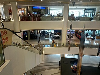 Paragon Department Store — 백화점이 입점한 Siam Paragon 건물 내부 공용 공간